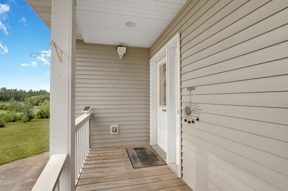 26949 Quinlan Avenue, Lindstrom, MN 55045, Presented by Kathy Ziemke